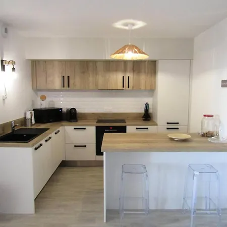 Roof - T3 Neuf Pour L'accueil De 6 Personnes A 70m Des Plages Mae-0851 Apartment